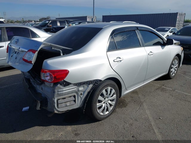 2012 TOYOTA COROLLA 5YFBU4EE7CP049795 Photo 3