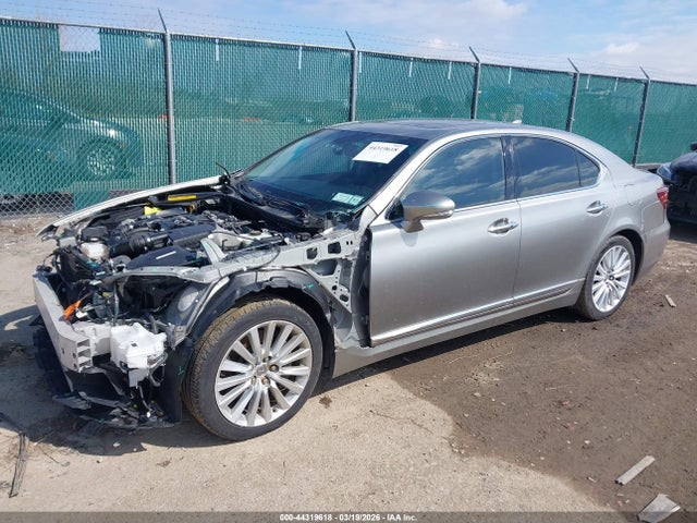 44319618 :رقم المزاد ، JTHCL5EFXH5028383 vin ، 2017 Lexus Ls 460 مزاد بيع