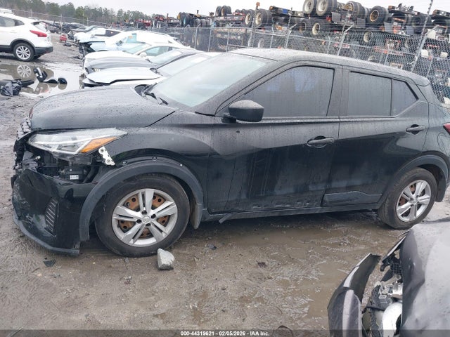 3N1CP5BV4NL525686 Nissan Kicks S Xtronic Cvt