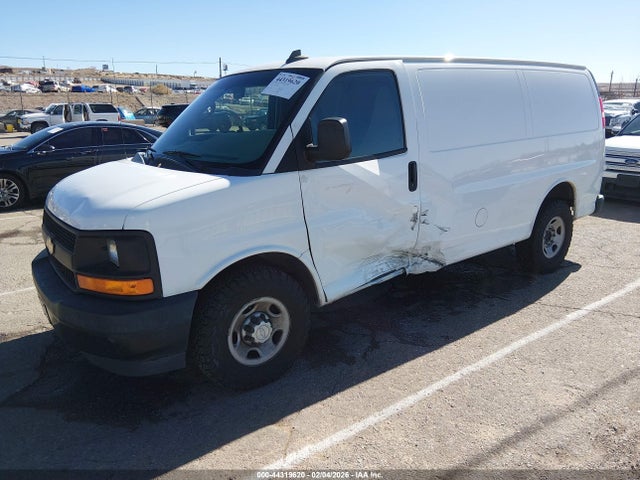 2017 Chevrolet Express 2500 Work Van მანქანა იყიდება აუქციონზე, vin: 1GCWGAFF2H1351697, აუქციონის ნომერი: 44319620