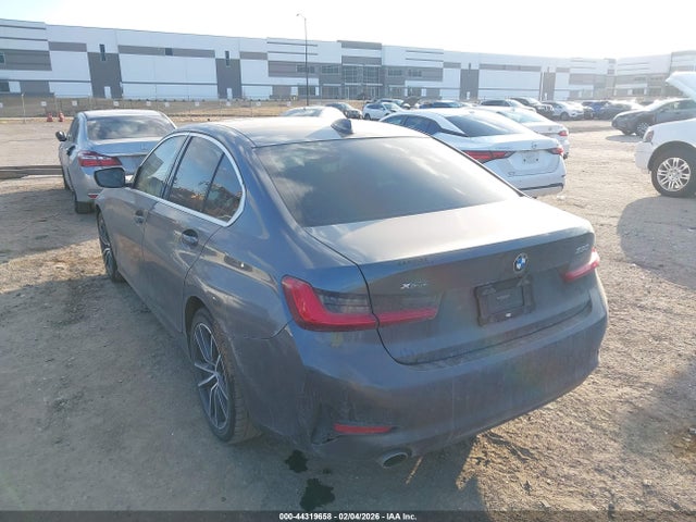 2019 BMW 330I WBA5R7C53KFH28360 Photo 2