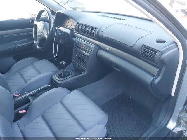 1997 AUDI A4 WAUCB88D6VA197929 Photo 4
