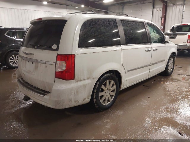 44319670 :رقم المزاد ، 2C4RC1BG5GR175228 vin ، 2016 Chrysler Town & Country Touring مزاد بيع