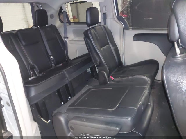 44319670 :رقم المزاد ، 2C4RC1BG5GR175228 vin ، 2016 Chrysler Town & Country Touring مزاد بيع