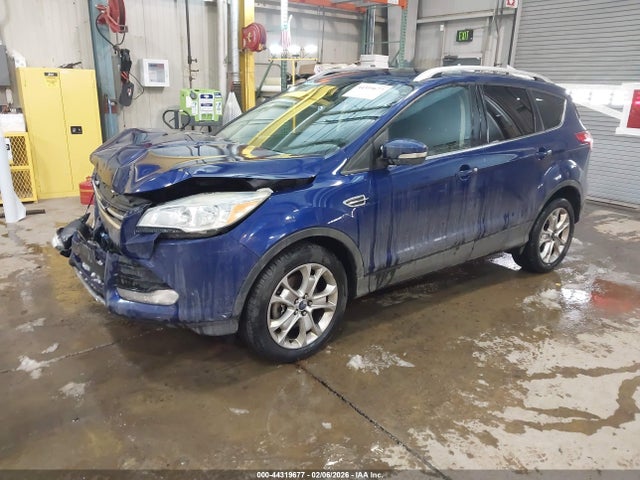 1FMCU9J93GUB13510 Ford Escape Titanium