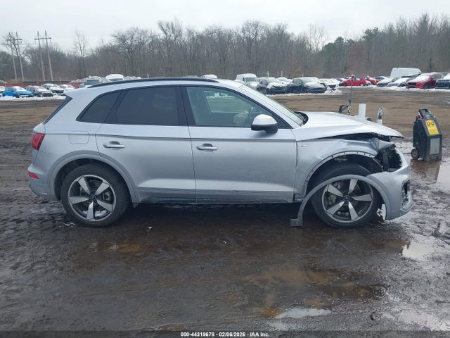 44319678 :رقم المزاد ، WA1EAAFY4P2004499 vin ، 2023 Audi Q5 Premium Plus 45 Tfsi S Line Quattro مزاد بيع