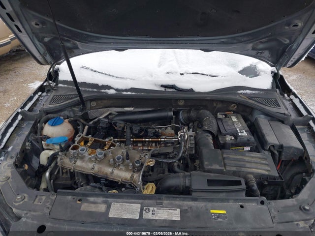 44319679 :رقم المزاد ، 1VWAT7A32FC092228 vin ، 2015 Volkswagen Passat 1.8t Limited Edition مزاد بيع