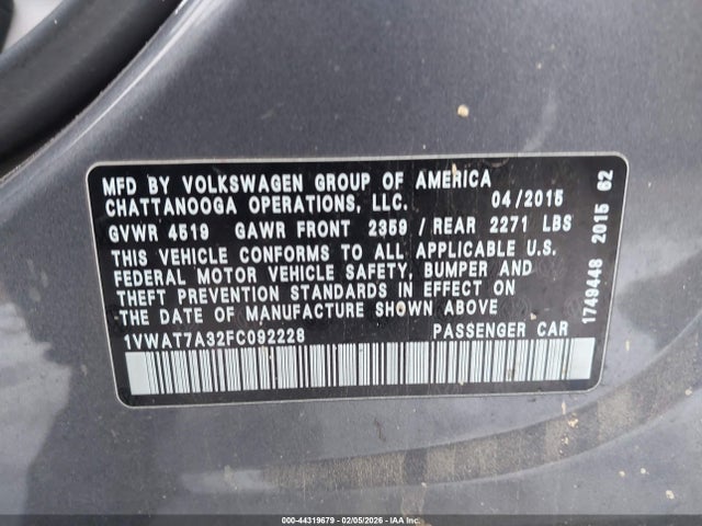 44319679 :رقم المزاد ، 1VWAT7A32FC092228 vin ، 2015 Volkswagen Passat 1.8t Limited Edition مزاد بيع