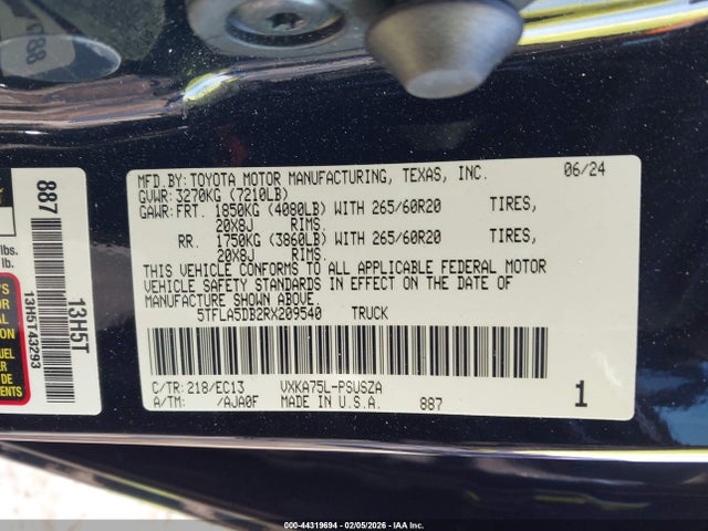 Toyota Tundra Sr5 2024 5TFLA5DB2RX209540 Image 9