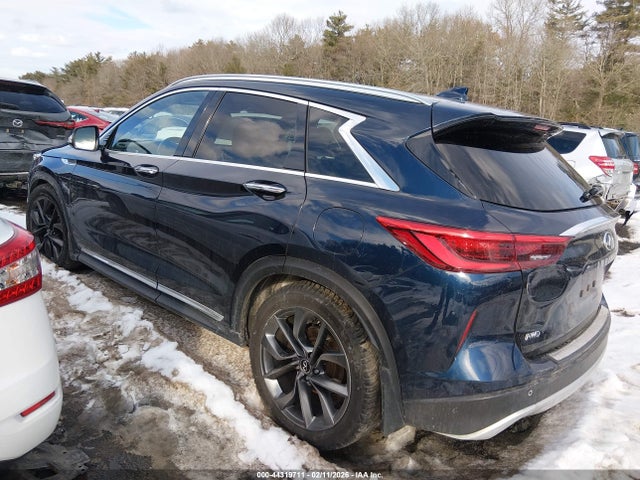 2019 INFINITI QX50 3PCAJ5M37KF118635 Photo 2