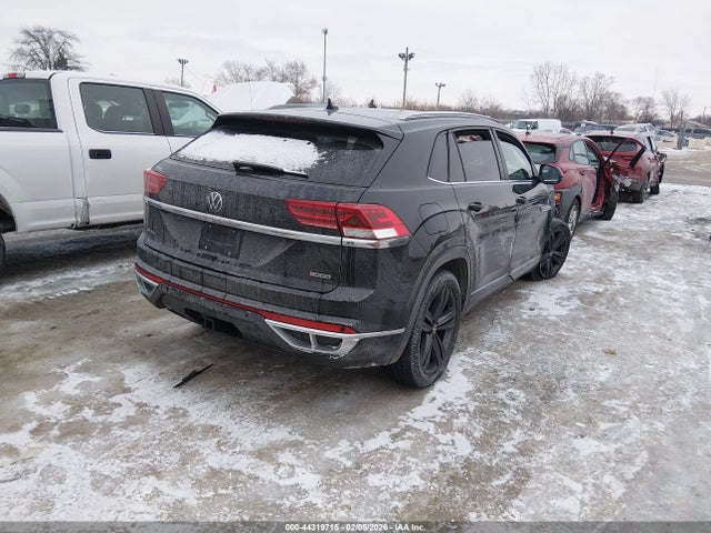 2020 VOLKSWAGEN ATLAS CROSS SPORT 1V26E2CA5LC228346 Photo 3