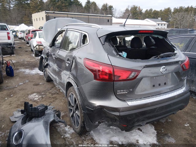 JN1BJ1CR8KW622337 Nissan Rogue Sport Sl