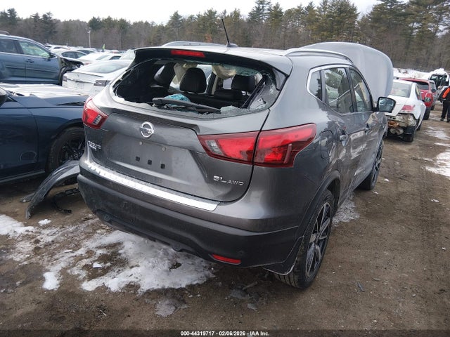 JN1BJ1CR8KW622337 Nissan Rogue Sport Sl