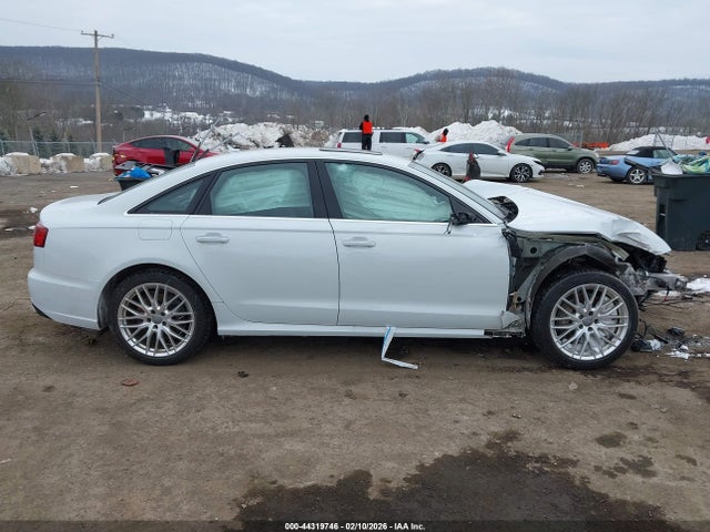 44319746 :رقم المزاد ، WAUHGAFC8GN101657 vin ، 2016 Audi A6 3.0t Premium Plus مزاد بيع