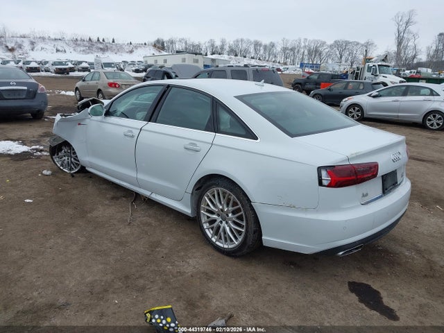 2016 AUDI A6 WAUHGAFC8GN101657 Photo 2