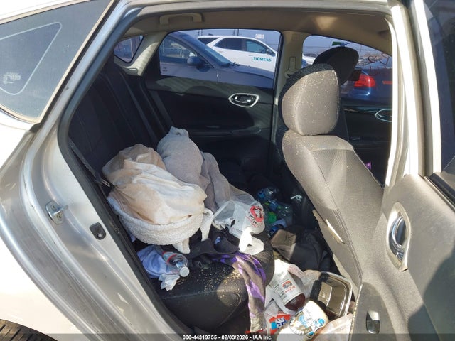 3N1AB7AP9GY300688 Nissan SENTRA SV