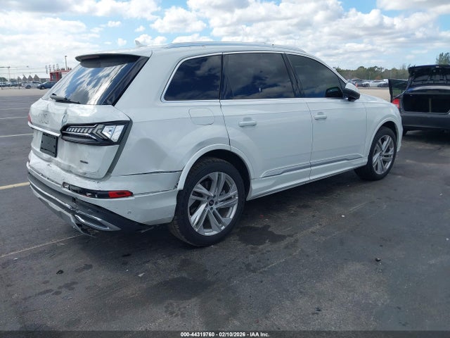 44319760 :رقم المزاد ، WA1LJAF73MD040425 vin ، 2021 Audi Q7 Premium Plus 45 Tfsi Quattro Tiptronic مزاد بيع