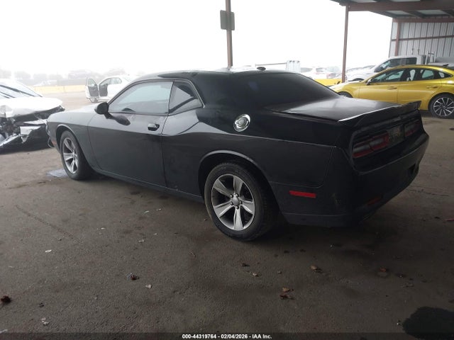 Dodge Challenger Sxt 2018 2C3CDZAG3JH127893 Image 3