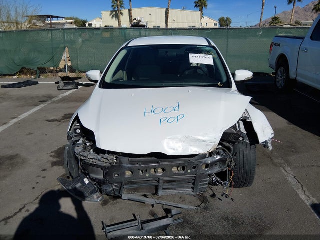 Ford FOCUS SE 2014 1FADP3K27EL463598 Image 12