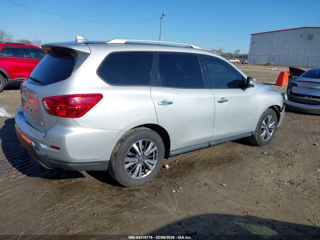 Auction sale of the 2020 Nissan Pathfinder Sl 2wd, vin: 5N1DR2CN1LC594557, lot number: 44319778