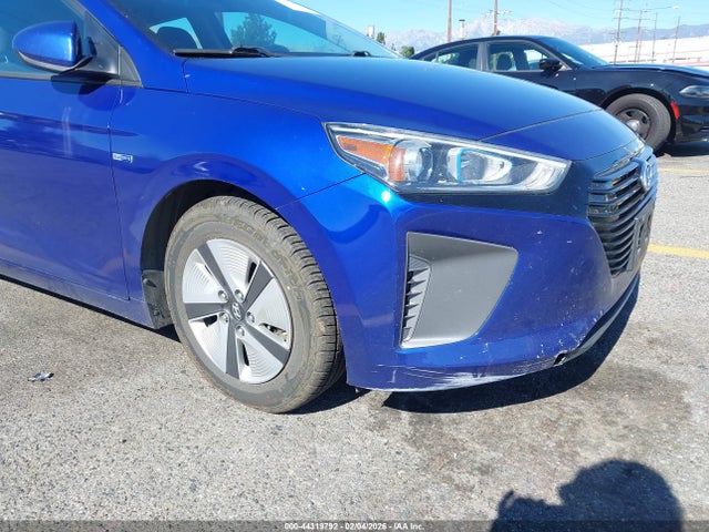 KMHC65LC8KU180365 Hyundai Ioniq Hybrid Blue