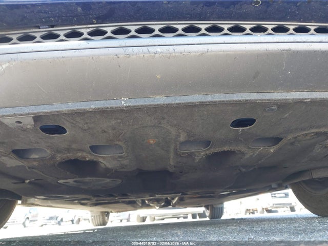 KMHC65LC8KU180365 Hyundai Ioniq Hybrid Blue