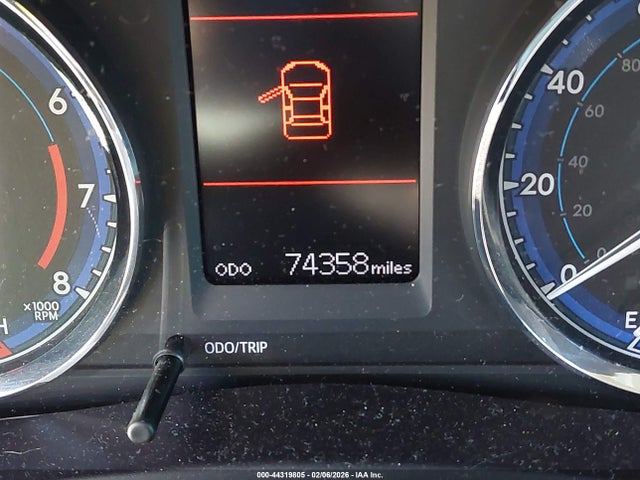 Toyota COROLLA L 2018 5YFBURHE0JP837727 Image 15