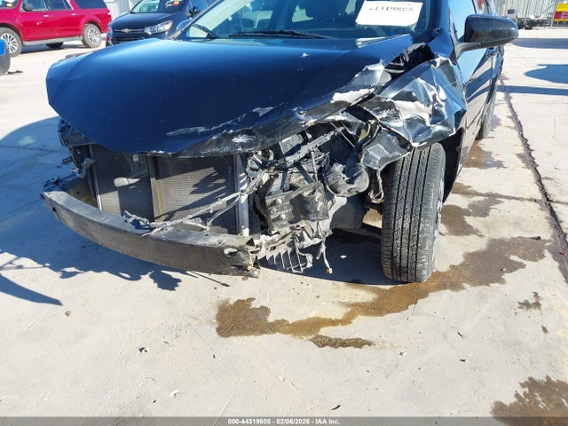 Toyota COROLLA L 2018 5YFBURHE0JP837727 Image 6