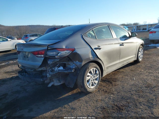 2018 HYUNDAI ELANTRA 5NPD74LF6JH284517 Photo 3
