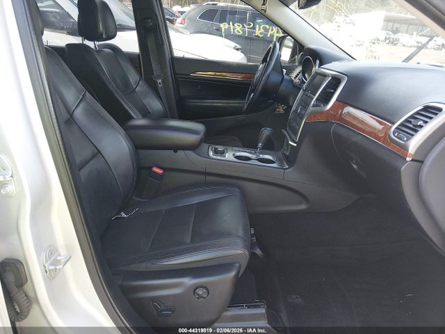 2011 JEEP GRAND CHEROKEE 1J4RR5GG1BC631915 Photo 4