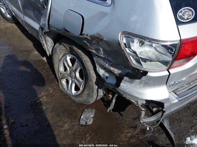 2011 JEEP GRAND CHEROKEE 1J4RR5GG1BC631915 Photo 5