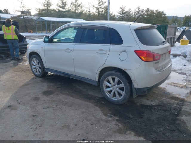 2015 MITSUBISHI OUTLANDER SPORT 4A4AR3AU2FE012507 Photo 2