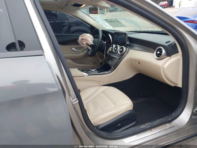 Продажа на аукционе авто 2019 Mercedes-benz C 300, vin: 55SWF8DB1KU308476, номер лота: 44319880