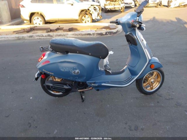 ZAPMD18G8T5101905 Vespa Primavera/sprint 150