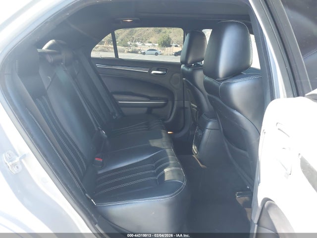 Продаж на аукціоні авто 2018 Chrysler 300 300s, vin: 2C3CCABG7JH261762, номер лоту: 44319913