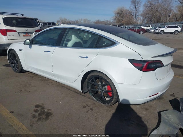 Aukcja sprzedaży 2018 Tesla Model 3 Long Range/performance, vin: 5YJ3E1EBXJF081607, numer aukcji: 44319921