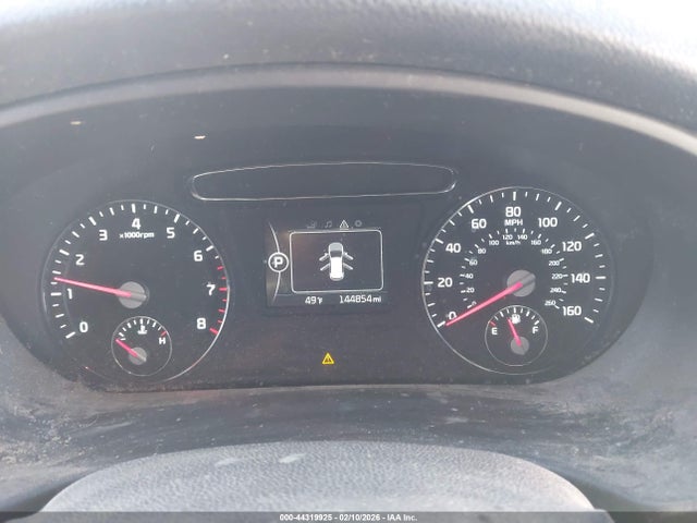 5XYPGDA54GG085683 KIA Sorento 3.3l Lx