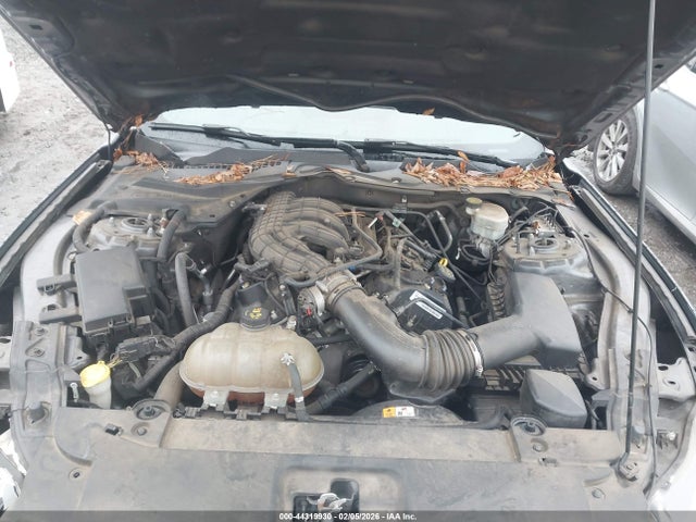 Ford Mustang V6 2015 1FA6P8AM5F5406606 Image 10