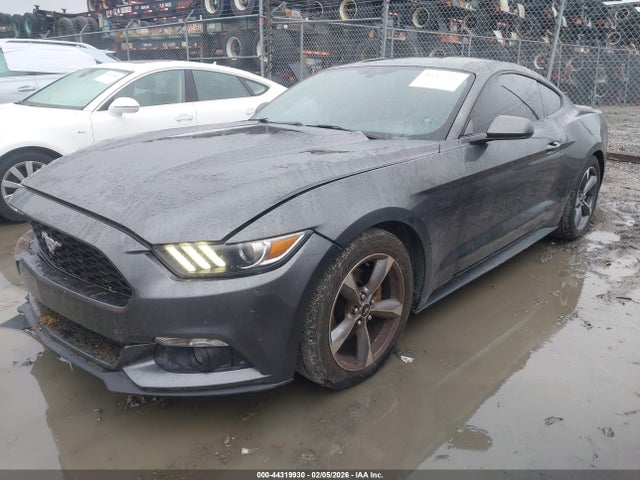 Ford Mustang V6 2015 1FA6P8AM5F5406606 Image 2