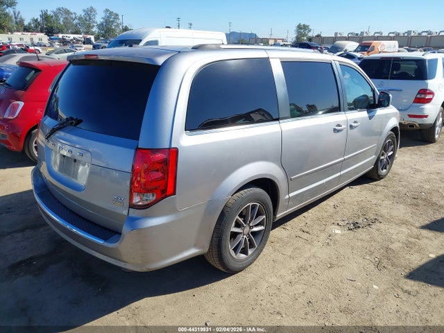 Dodge Grand Caravan Sxt 2017 2C4RDGCG9HR805784 Image 4