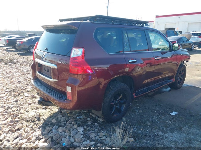 2010 LEXUS GX 460 JTJBM7FX5A5015945 Photo 3
