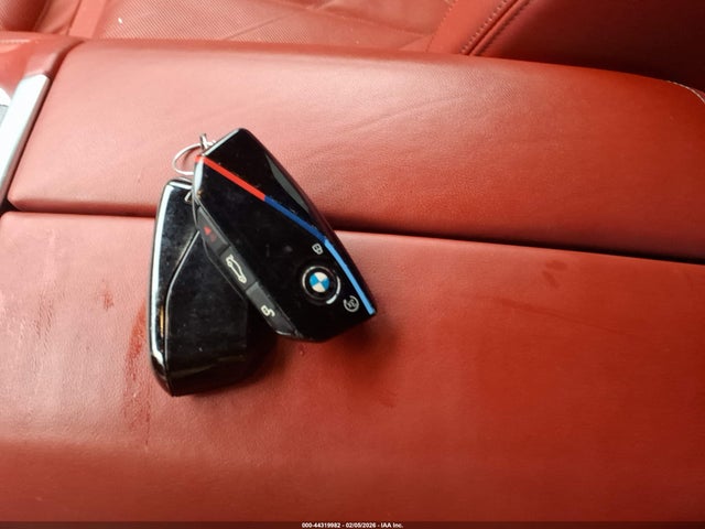 44319982 :رقم المزاد ، 5YM23CS0XP9S33931 vin ، 2023 Bmw Xm مزاد بيع