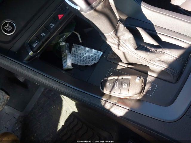 2023 AUDI Q3 WA1EECF39P1070976 Photo 10