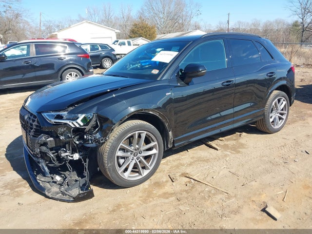 2023 AUDI Q3 WA1EECF39P1070976 Photo 1