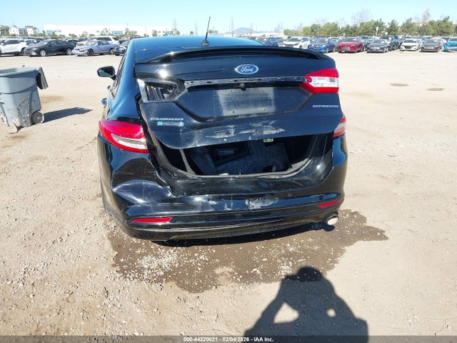 Ford Fusion Energi Titanium 2018 3FA6P0SU4JR224935 Image 6