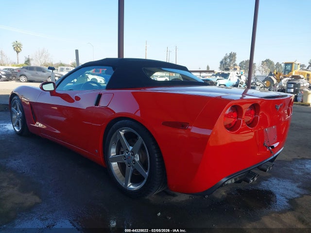 2006 CHEVROLET CORVETTE 1G1YY36U665101846 Photo 2