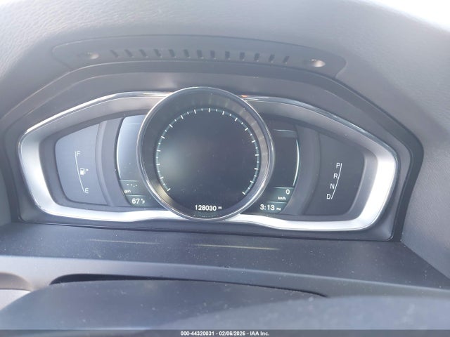 2015 VOLVO V60 YV126MEB3F1209061 Photo 6