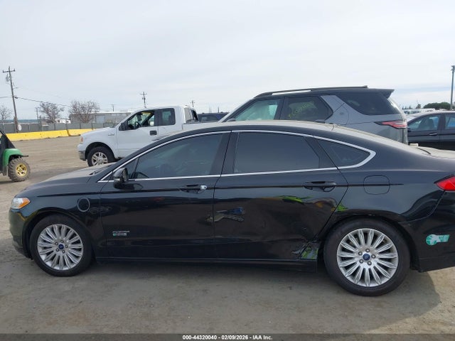 3FA6P0PU1FR128146 Ford Fusion Energi Se Luxury