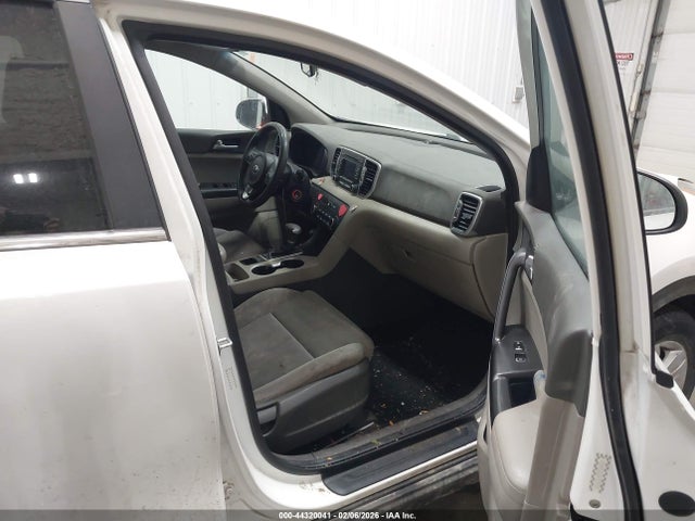 KIA Sportage Lx 2017 KNDPMCAC2H7281105 Image 5