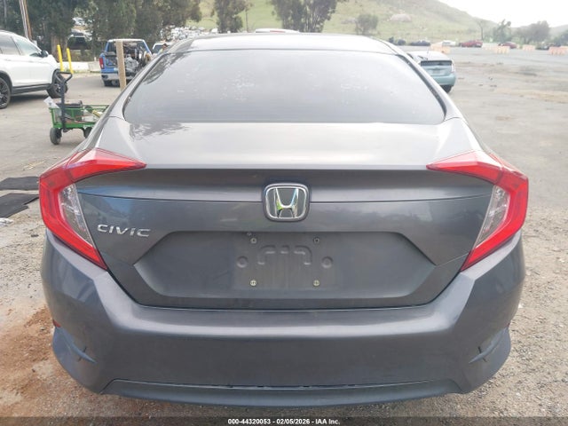 19XFC2F55GE211096 Honda Civic Lx